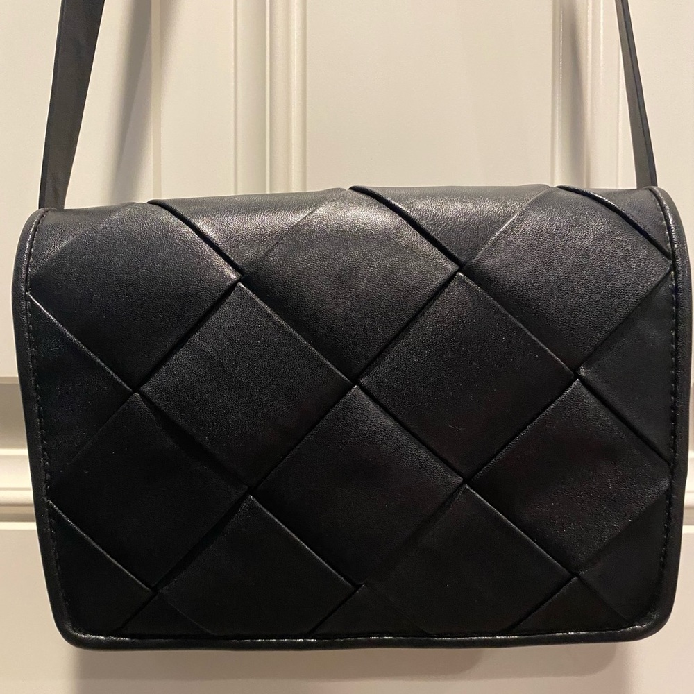 H&M Black Crossbody Bag with Adjustable Strap